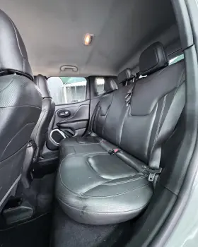 RENEGADE 1.8 16V Longitude