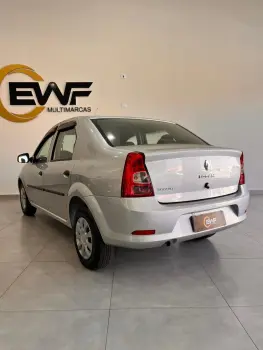 LOGAN Authentique Hi-Flex 1.0 16V 4p