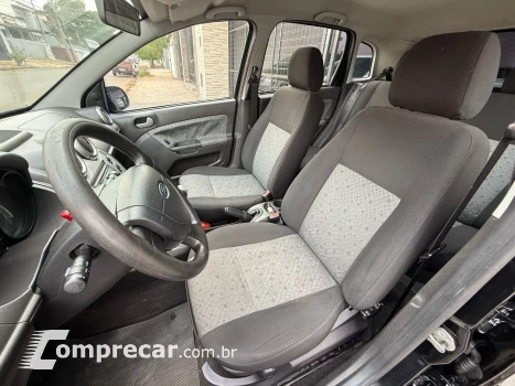 FIESTA 1.6 MPI Class Hatch 8V