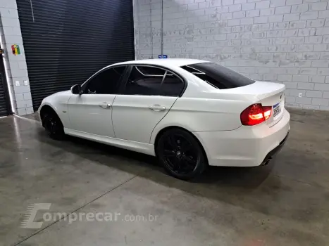 318I 2.0 Sedan 16V Gasolina 4P Automático