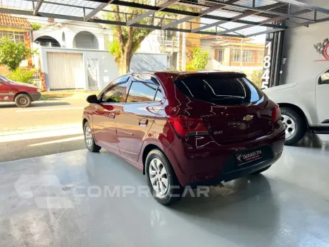 ONIX HATCH LT 1.0 8V FlexPower 5p Mec.