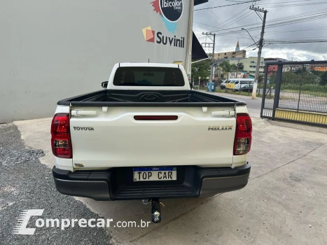 HILUX 2.4 4X4 CS 8V