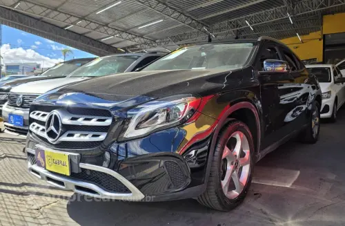 Mercedes-Benz GLA 200 Advance 1.6/1.6 TB 16V Flex Aut. 4 portas