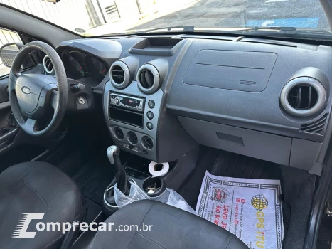 FIESTA 1.6 Rocam Sedan 8V
