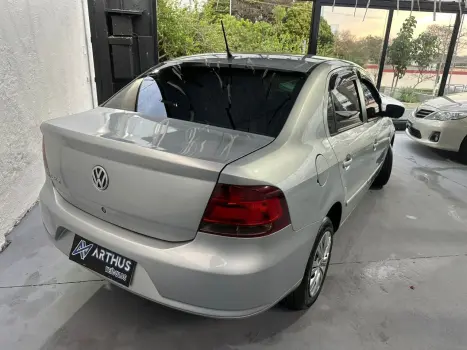 VOYAGE 1.0/1.0 City Mi Total Flex 8V 4p