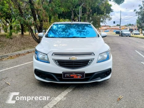 PRISMA - 1.4 MPFI LT 8V 4P MANUAL