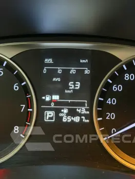 KICKS SV 1.6 16V FlexStar 5p Aut.