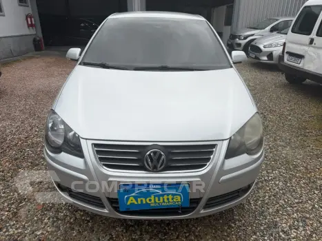 Polo Sedan 1.6 4P COMFORTLINE FLEX