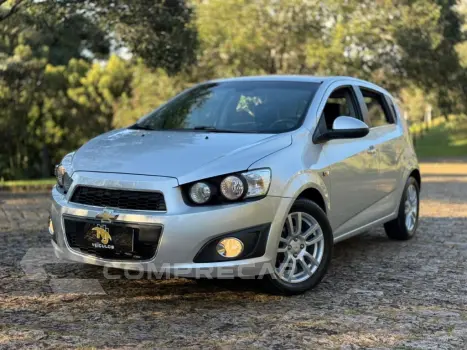 CHEVROLET SONIC 1.6 LTZ 16V FLEX 4P AUTOMÁTICO 4 portas