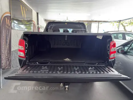 L200 TRITON 2.4 16V Turbo Sport HPE CD 4X4