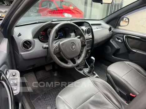 DUSTER OROCH Dyna. 2.0 Flex 16V Aut.