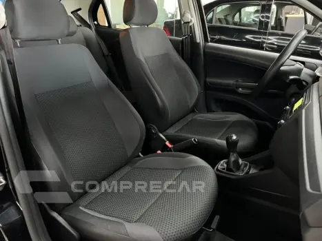 VOYAGE 1.0 12V MPI TOTALFLEX 4P MANUAL