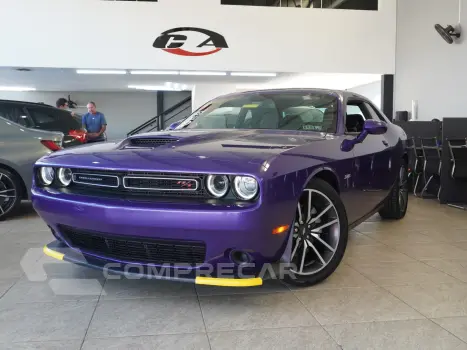 CHALLENGER 5.7 V8 HEMI GASOLINA R/T TORQUEFLITE