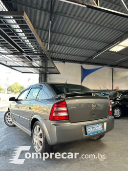 ASTRA 2.0 MPFI Advantage 8V