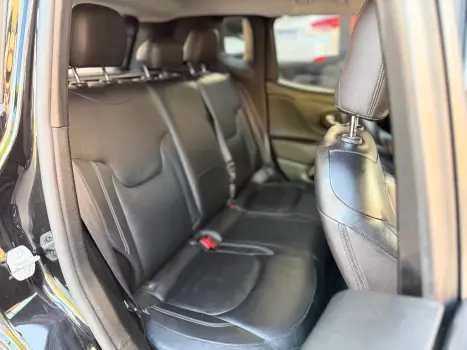 Renegade1.8 4x2 Flex 16V Aut.