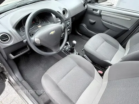 CELTA 1.0 MPFI LT 8V