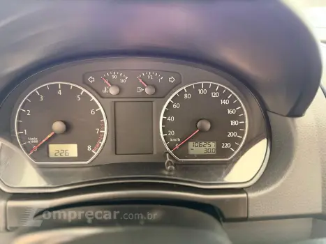 POLO SEDAN 1.6 MI 8V