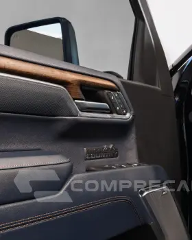 SILVERADO 5.3 V8 1500 High Country 4X4