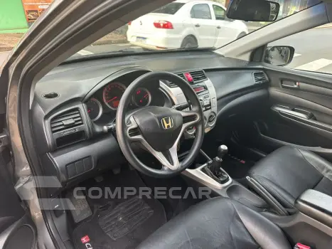 CITY Sedan LX 1.5 Flex 16V 4p Mec.
