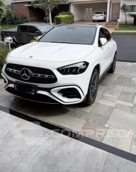 Mercedes-Benz GLA 200 AMG LIFE híbrido 4 portas