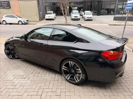 M4 3.0 Coupé I6 24V