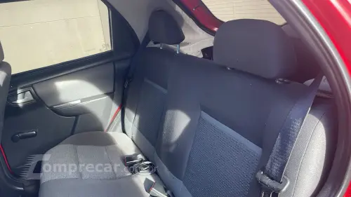 CELTA 1.0 MPFI LT 8V