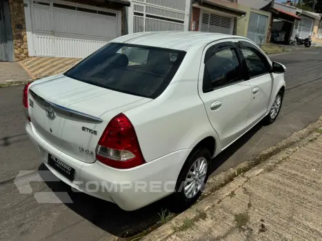 Etios Sedan 1.5 XLS