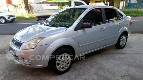 FIESTA 1.6 MPI First Sedan 8V