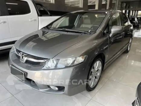 Honda CIVIC 1.8 LXS 16V 4 portas