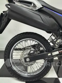 XTZ 250 Lander