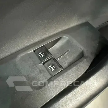 Polo Track 1.0 Flex 12V 5p