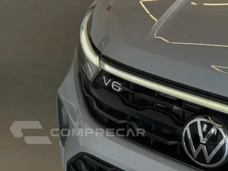 AMAROK 3.0 V6 TDI DIESEL BARRETOS 70 ANOS CD 4MOTION AUTOMÁT