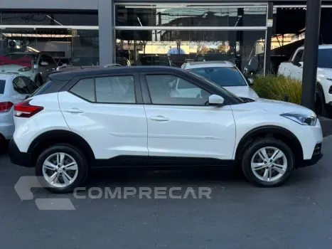 KICKS Active S 1.6 16V Flex Aut.