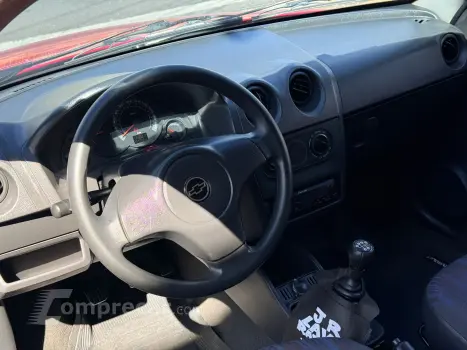 CELTA 1.0 MPFI Life 8V