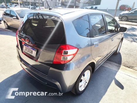 FIT 1.4 LX 16V
