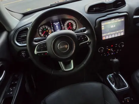 Renegade Longitude 1.8 4x2 Flex 16V Aut.