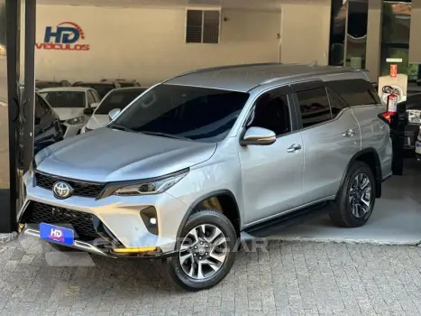 Toyota HILUX SWSRXA4RD 4 portas
