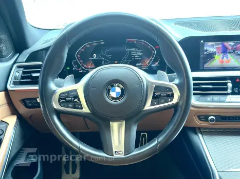 320i 2.0 16V TURBO GASOLINA M SPORT AUTOMÁTICO