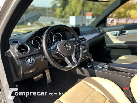 C 63 AMG 6.2 V8 Touring