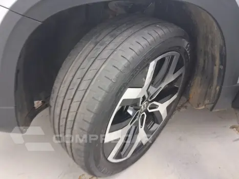 TAOS 1.4 250 TSI TOTAL FLEX HIGHLINE AUTOMÁTICO