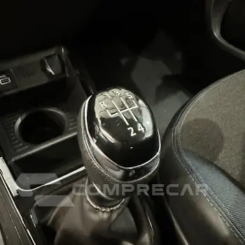Kwid KWID Intense 1.0 Flex 12V 5p Mec.