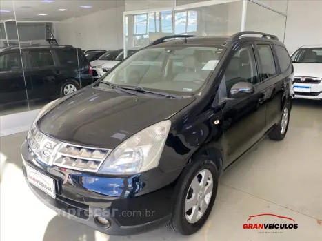 NISSAN GRAND LIVINA 1.8 SL 16V FLEX 4P AUTOMÁTICO 4 portas