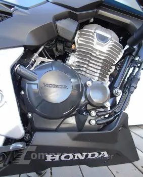 HONDA CB 300F TWISTER ABS