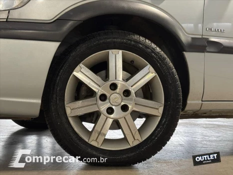 ZAFIRA 2.0 MPFI ELITE 8V FLEX 4P AUTOMÁTICO