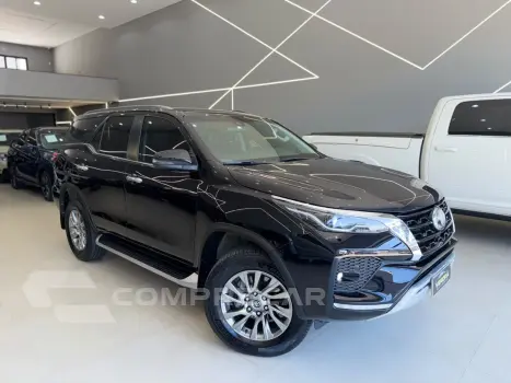 HILUX SW4 2.8 D-4d Turbo SRX 7L 4X4