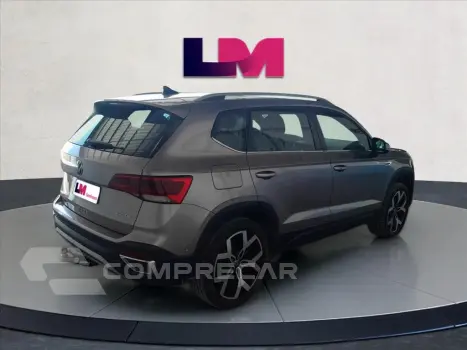 TAOS 1.4 250 TSI TOTAL FLEX HIGHLINE AUTOMÁTICO