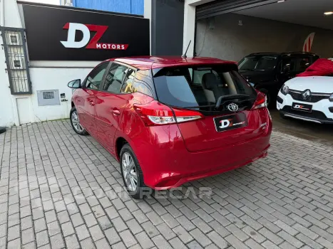 YARIS 1.5 16V XL