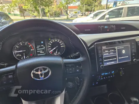 HILUX 2.8 D-4D TURBO DIESEL CD SR 4X4 AUTOMÁTICO