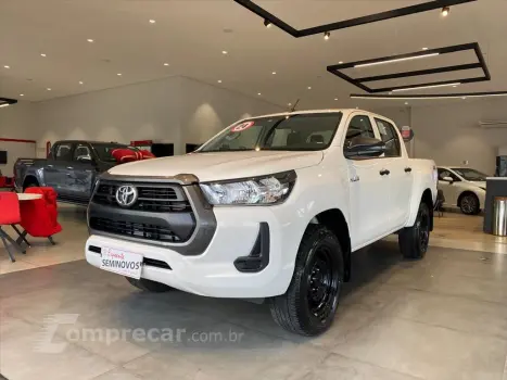 Toyota HILUX 2.8 D-4D TURBO DIESEL CD POWER PACK 4X4 AUT 4 portas