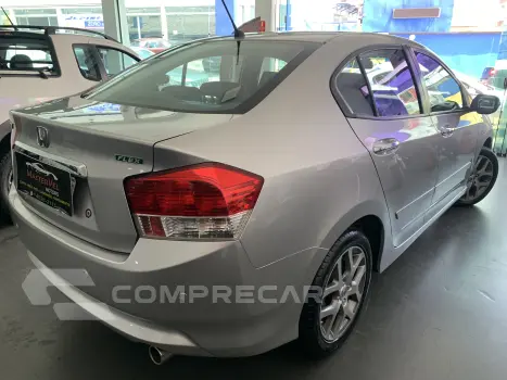 CITY 1.5 EX Sedan 16V